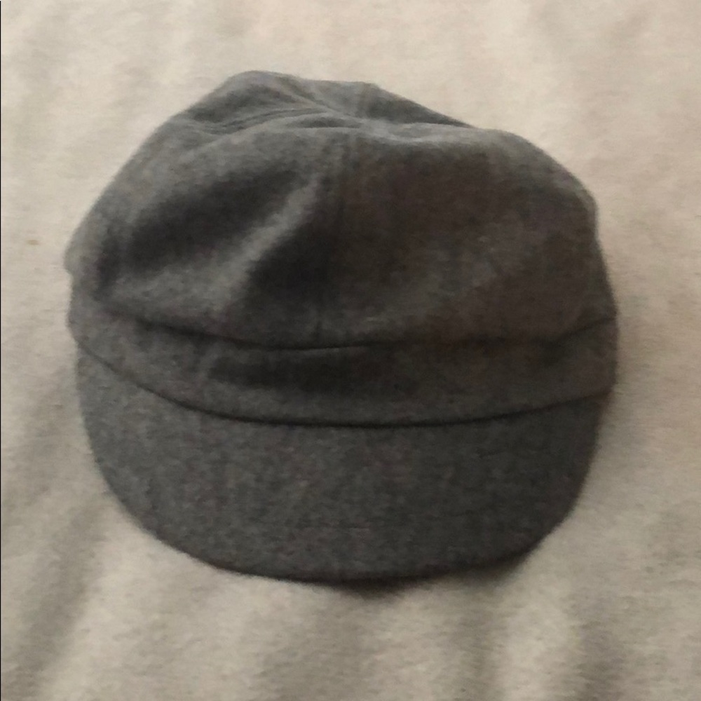 Nine West gray wool cap